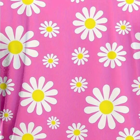 Pretty in Pink Daisy Print Crew Neck T-Shirt Sz 8/10 - Picture 3 of 3
